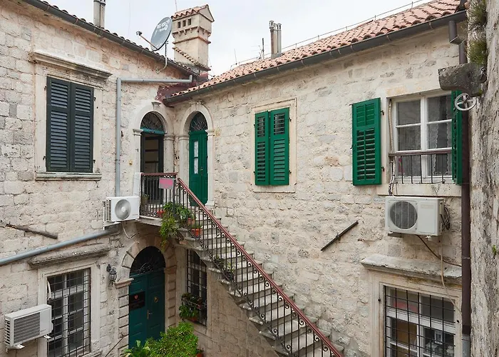 Apartment Palata Bizanti