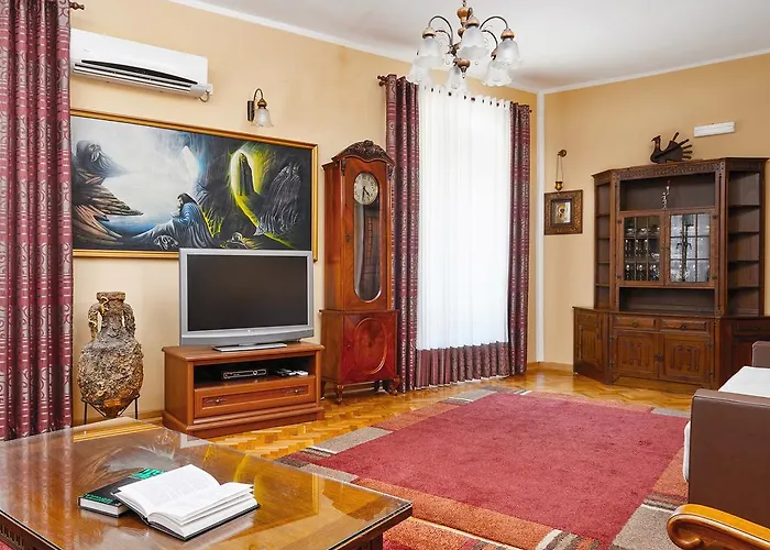 Apartment Palata Bizanti
